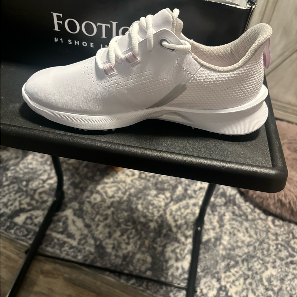 Women’s golf shoes foot joy